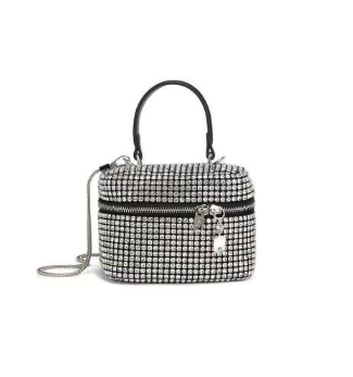 R111  HAND BAG WEDDING WOMEN
last barcode 3068