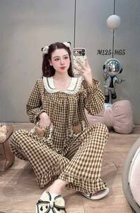 ឈុតគេង សាច់ទន់ ពណ៍លឿង